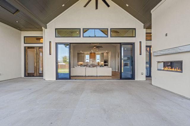 2832 Southbay Circle, Northlake, TX 76226