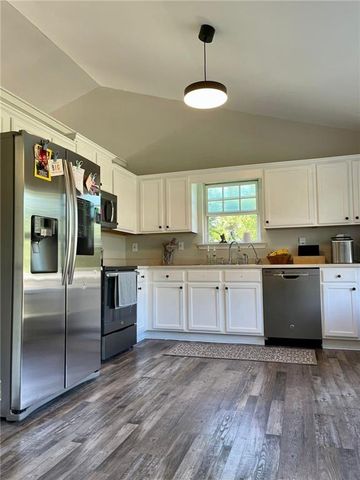 30 Horseshoe Bend Road, Carrollton, GA 30116