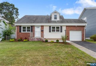 15 Schlosser Drive, Rochelle Park, NJ 07662
