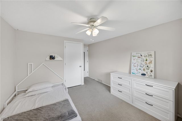 4563 Azalea Lane, North Olmsted, OH 44070