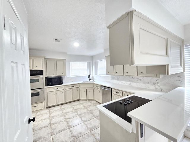 4707 Bradstone Drive, Houston, TX 77084