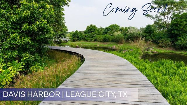 2305 Poseidon Street, League City, TX 77573