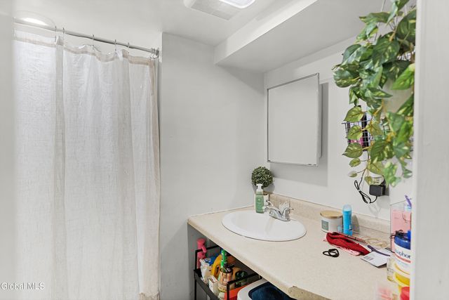 21-23 Watervliet Avenue, Albany, NY 12206