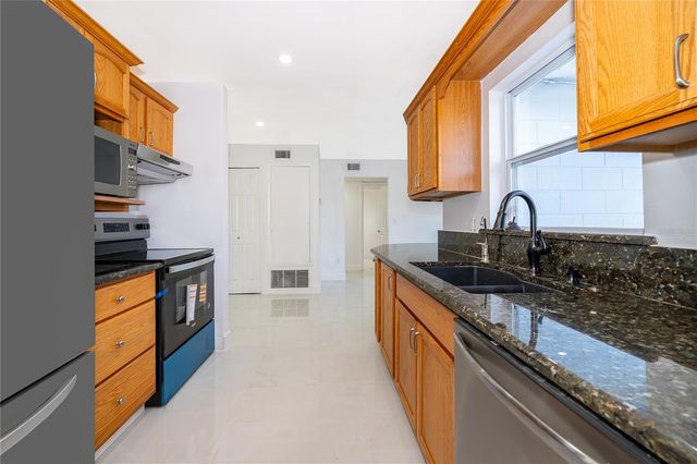 146 EXETER AVENUE, Longwood, FL 32750