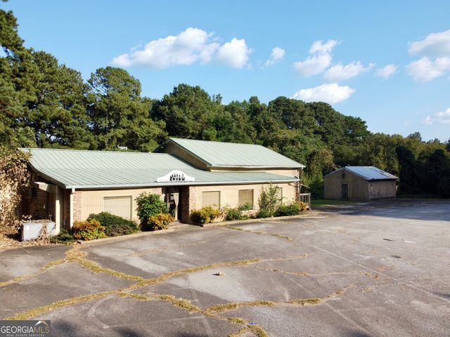 10423 Flat Shoals Road, Covington, GA 30014