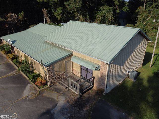 10423 Flat Shoals Road, Covington, GA 30014