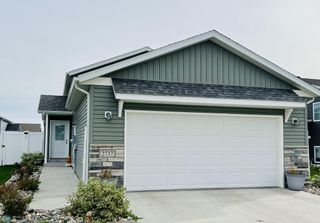 2737 10th Street W, West Fargo, ND 58078