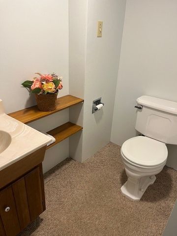 907 Jefferson Drive, Ross Twp, PA 15229