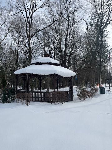 907 Jefferson Drive, Ross Twp, PA 15229