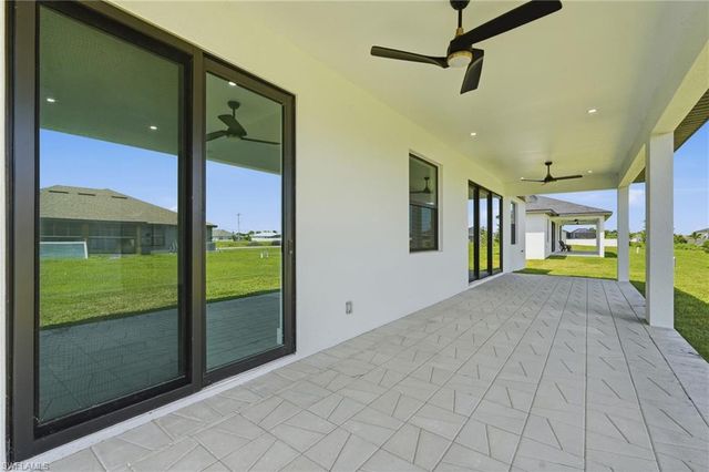 329 NE 15th TER, Cape Coral, FL 33909