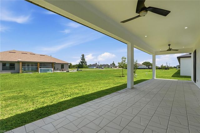 329 NE 15th TER, Cape Coral, FL 33909