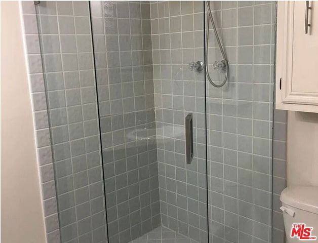 6204 Condon Avenue, Los Angeles, CA 90056