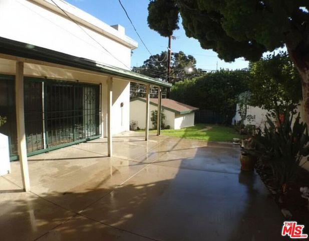 6204 Condon Avenue, Los Angeles, CA 90056