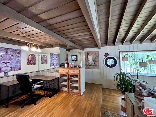 6204 Condon Avenue, Los Angeles, CA 90056
