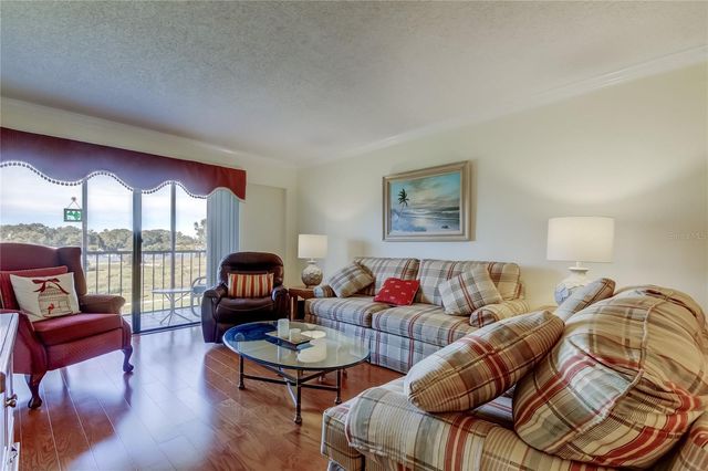 9490 HARBOR GREENS WAY 202, Seminole, FL 33776