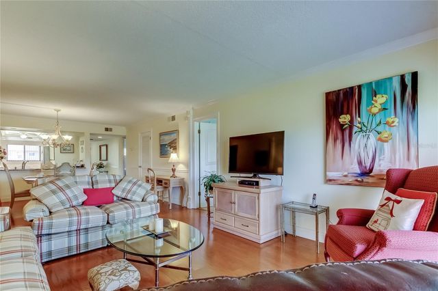 9490 HARBOR GREENS WAY 202, Seminole, FL 33776