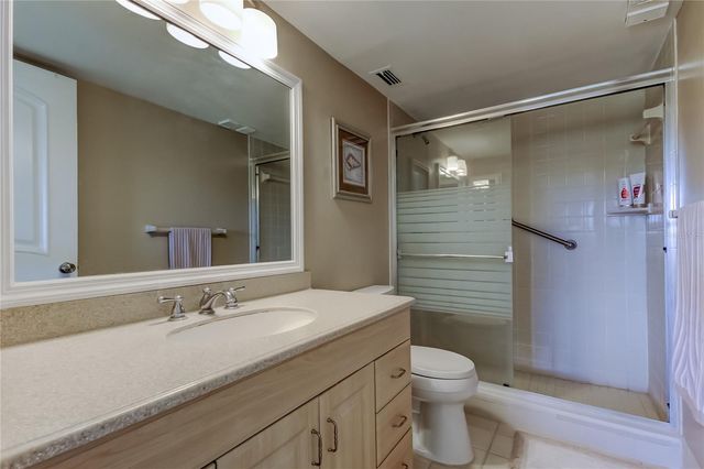 9490 HARBOR GREENS WAY 202, Seminole, FL 33776