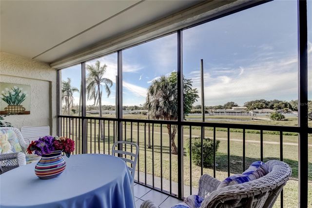 9490 HARBOR GREENS WAY 202, Seminole, FL 33776