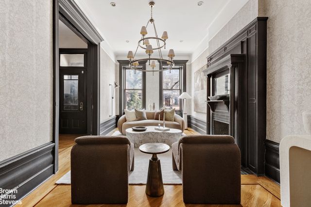 432 W 162ND Street, New York City, NY 10032