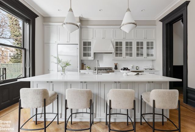 432 W 162ND Street, New York City, NY 10032