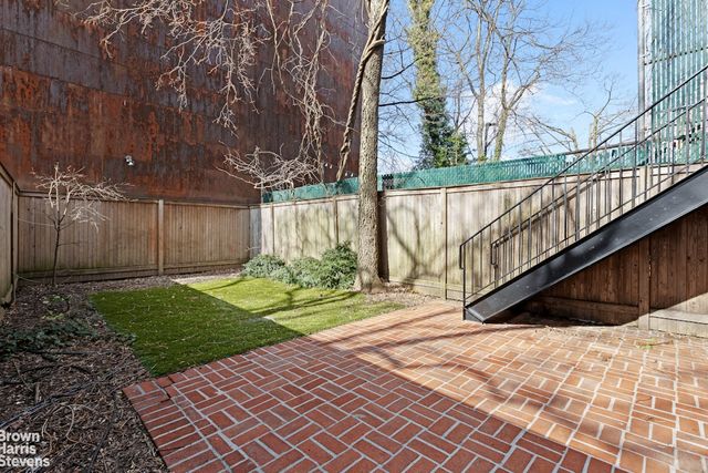 432 W 162ND Street, New York City, NY 10032