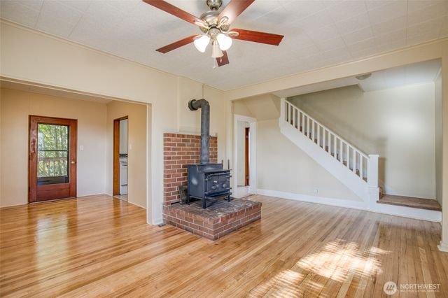 917 N Division Street, Aberdeen, WA 98520