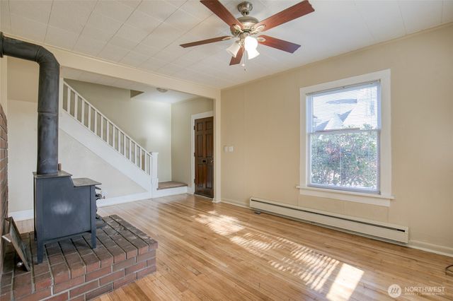 917 N Division Street, Aberdeen, WA 98520