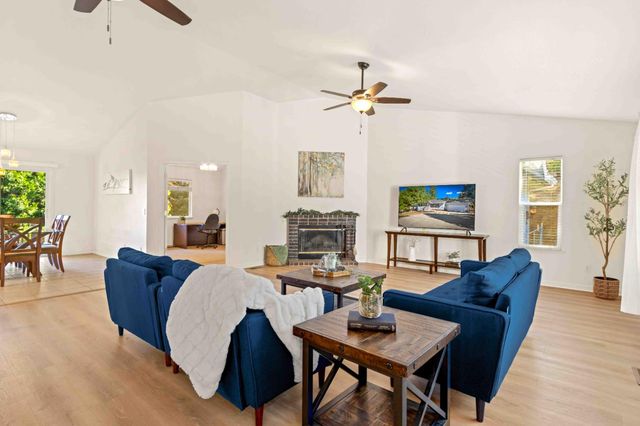 5341 Puerta Del Sol, Camino, CA 95709