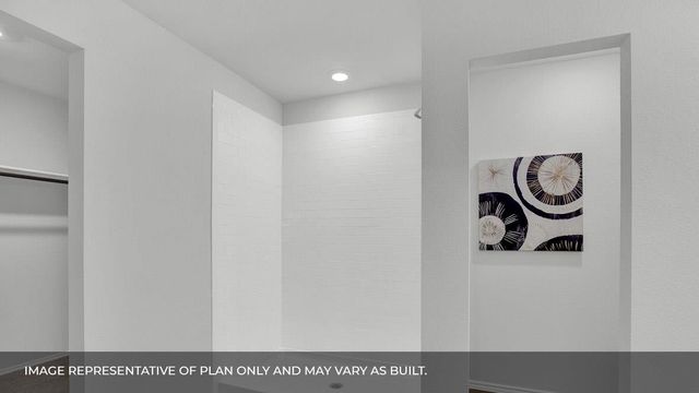 400 Globe Mallow CIR, Kyle, TX 78640