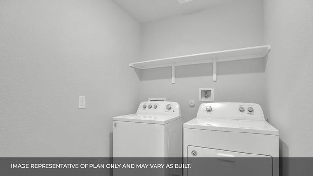 400 Globe Mallow CIR, Kyle, TX 78640