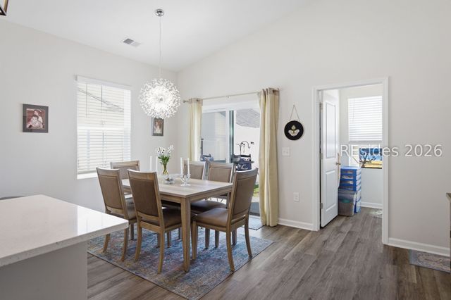 54 Whispering Oaks Cir, Bluffton, SC 29909