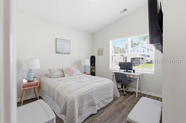 54 Whispering Oaks Cir, Bluffton, SC 29909