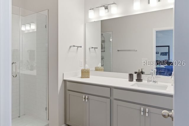 54 Whispering Oaks Cir, Bluffton, SC 29909