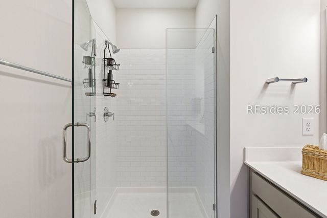 54 Whispering Oaks Cir, Bluffton, SC 29909