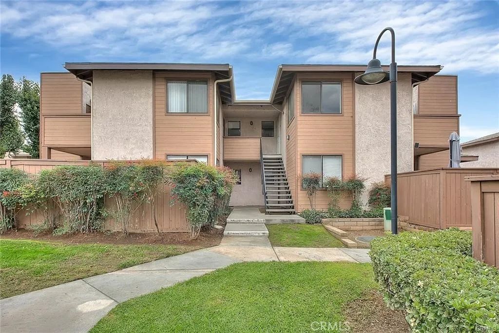 1333 Massachusetts Avenue 201, Riverside, CA 92507