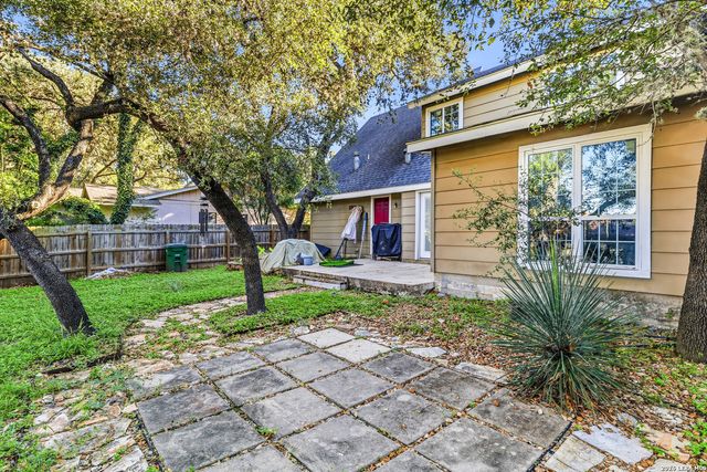 8803 PERTSHIRE ST, San Antonio, TX 78254