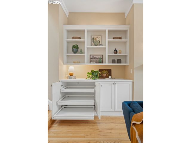 344 4TH St, Lake Oswego, OR 97034