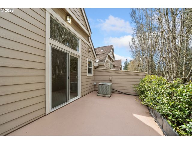 344 4TH St, Lake Oswego, OR 97034
