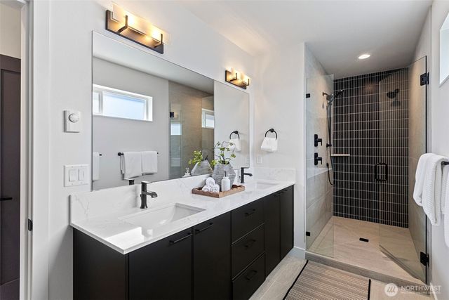 4432 Dayton Avenue N, Seattle, WA 98103