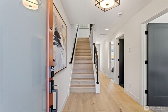 4432 Dayton Avenue N, Seattle, WA 98103