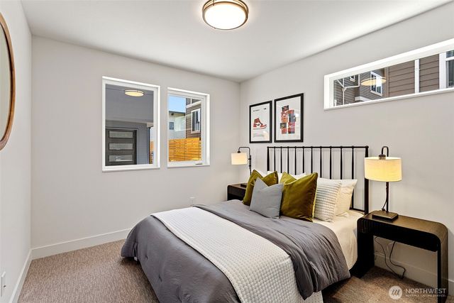 4432 Dayton Avenue N, Seattle, WA 98103