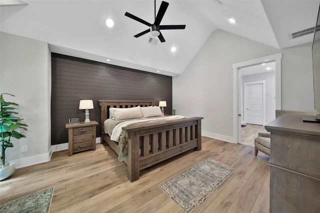 8857 Catamaran Way, Montgomery, TX 77316