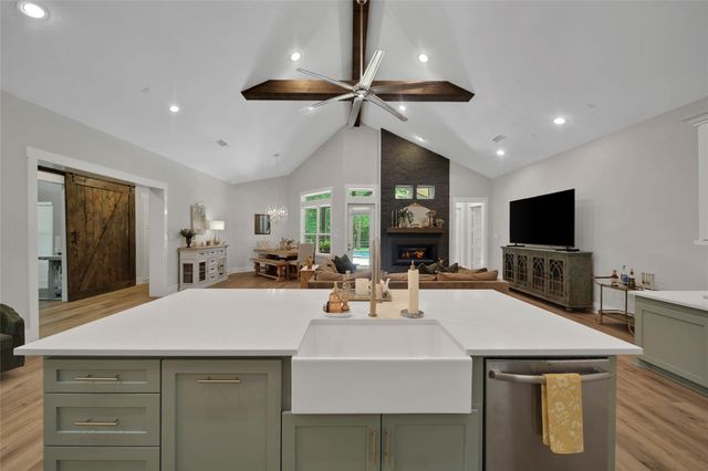 8857 Catamaran Way, Montgomery, TX 77316