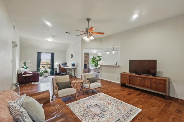 7732 Sagebrush Court N, North Richland Hills, TX 76182
