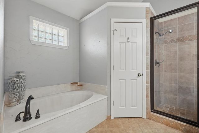 7732 Sagebrush Court N, North Richland Hills, TX 76182