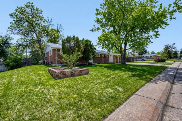 7198 S Logan Street, Centennial, CO 80122