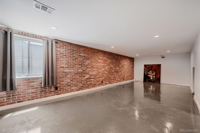 7198 S Logan Street, Centennial, CO 80122