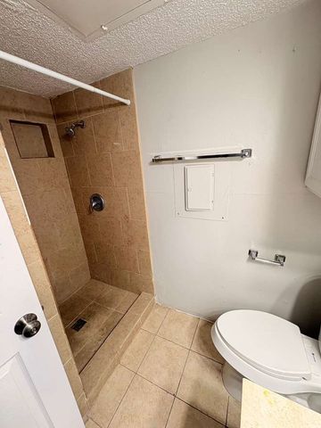 9821 Walnut Street 304, Dallas, TX 75243