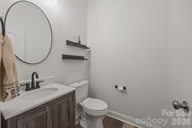 6614 Bluegill Road, Charlotte, NC 28216