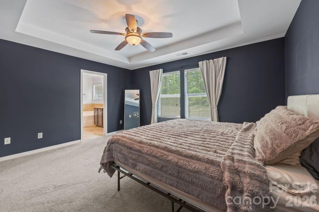 6614 Bluegill Road, Charlotte, NC 28216